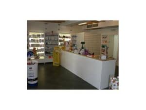 Immagine di Negozio - farmacia, bancone moderno