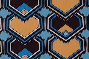 Obi/Cuore, Tessuto geometrico, fra stile etnico e design contemporaneo