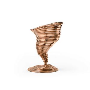 Tornado, Vaso a spirale in ottone