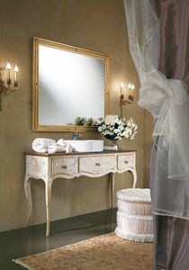 Canaletto console, Console in stile veneziano