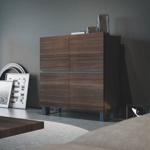 Ironwood credenza Eucalipto, Credenza a quattro ante, finitura Eucalipto