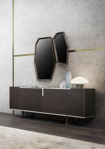 Veronique, Madia dal design minimale