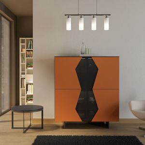 Vesta 4A, Mobile con inserti in vetro sagomato, dal design geometrico
