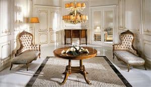 Boiserie LPA, Boiserie in pannelli di legno multistrato, cornici in legno massello, particolari intagliati decorati in oro foglia, per ambienti in stile classico di lusso