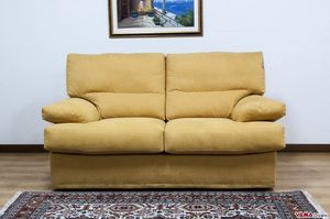 Comodo divano, Un divano completamente sfoderabile con imbottiture in piuma doca