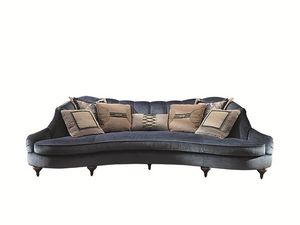Premier Dame, Divano in stile classico dalle forme sinuose