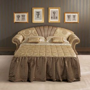 Fantasia divano-letto, Divano letto dallo stile neoclassico