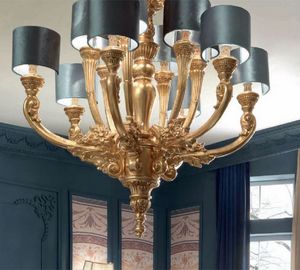 Luigi XVI Art. LAM03/12L, Elegante lampadario finitura oro