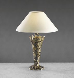 Art. 3021-01-00, Lampada da tavolo con base in ferro
