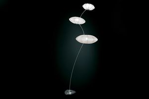 Nuvola x3, Lampada da terra decorativa