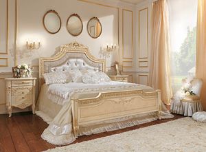 Reggenza Luxury X170, Lussuoso letto con decorazioni foglia oro