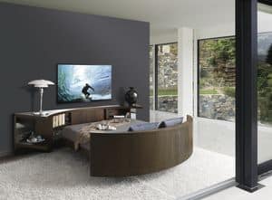 Bairon Speed, Letto matrimoniale girevole, dotato di Tv