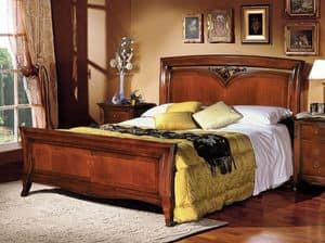 Praga letto in legno, Letto matrimoniale classico in legno intarsiato a mano