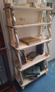 Art. 45, Etagere in stile classico, con decori argento