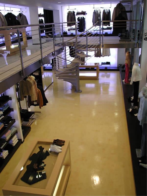 Pavimenti in resina per negozi, Pavimentazione elegante in resina, per centri commerciali