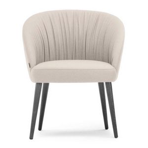 Rose 03060L, Poltrona lounge con tappezzeria a pliss�