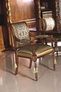 1015, Capotavola in legno massello, seduta e schienale imbottiti, per sale da pranzo in stile classico