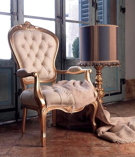 Giorgione poltroncina, Poltroncina imbottita in pelle, per salotto classico