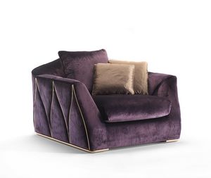 Arcadia, Accogliente poltrona dalla silhouette curvilinea