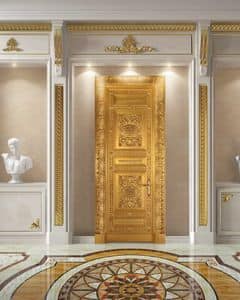 Corona Gold, Porta interamente decorata in foglia oro anticato
