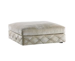 Richmond, Pouf con base decorata a losanghe