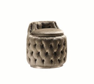 Tr�s Chic pouf, Pouf con capitonn� che avvolge la struttura e lo schienale