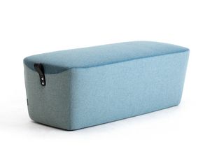 Vic, Pouf rettangolare con maniglia laterale