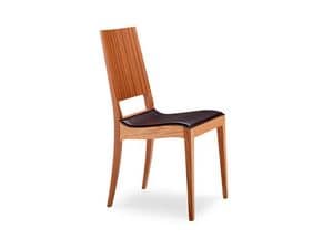BETTY/Z, Sedia in legno con sedile rivestito in cuoio