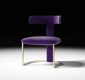 T-Chair Art. ETC001, Sedia iconica con schienale a forma di T