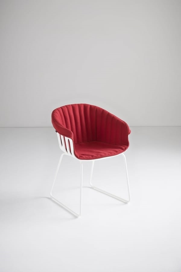 Basket Chair ST, Sedia con base a slitta in metallo, scocca in polimero