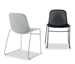 I.S.I. Chair, Sedia impilabile con scocca in  materiale plastico
