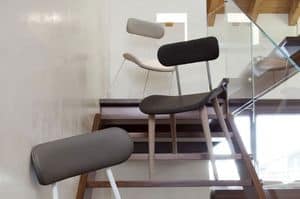 Cosmo W, Sedia moderna con seduta e schienale imbottiti, struttura in legno