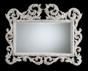 Art. 20314, Specchio con preziosi intagli