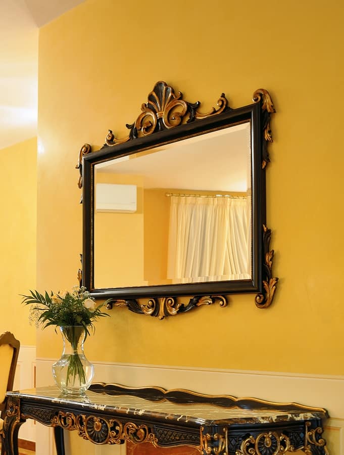 Art. 811-SH Clara, Specchio in faggio, finiture in foglia oro anticato