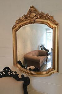 Crown, Specchiera classica chic da parete