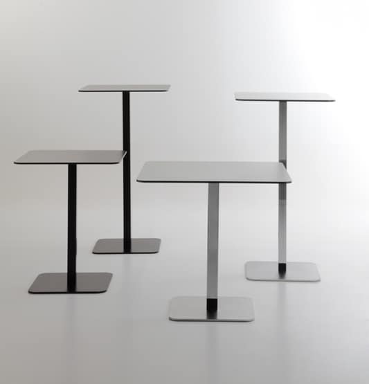 Voilà square h75, Tavolino per bar, piano quadrato in hpl, base quadrata in metallo
