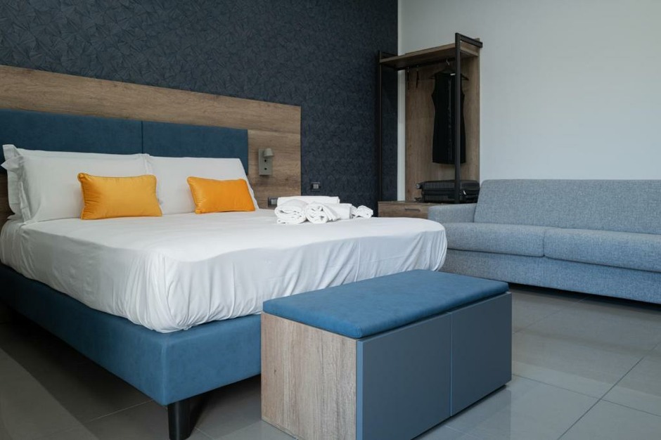 Arredamento per B&B a Pompei, Italia
