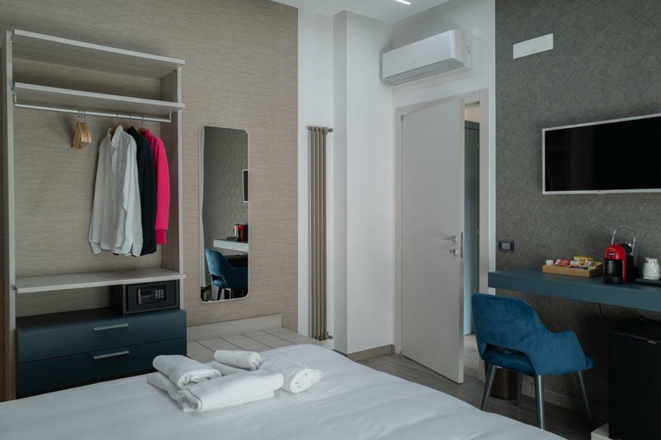 Arredamento per B&B a Pompei, Italia