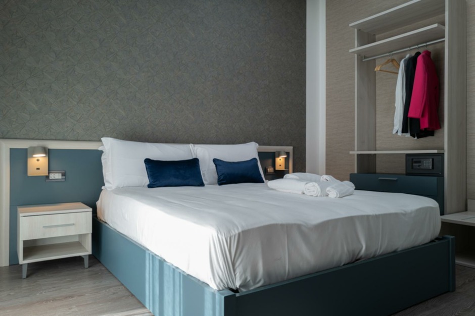 Arredamento per B&B a Pompei, Italia